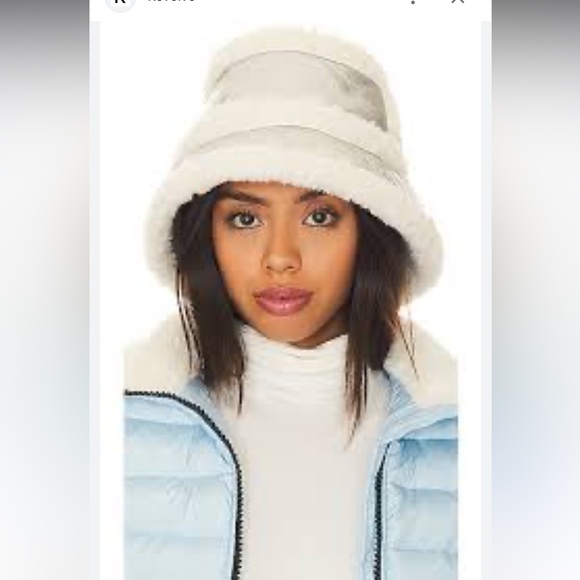 jocelyn | Accessories | Jocelyn White And Gray Fur Bucket  display picture 1